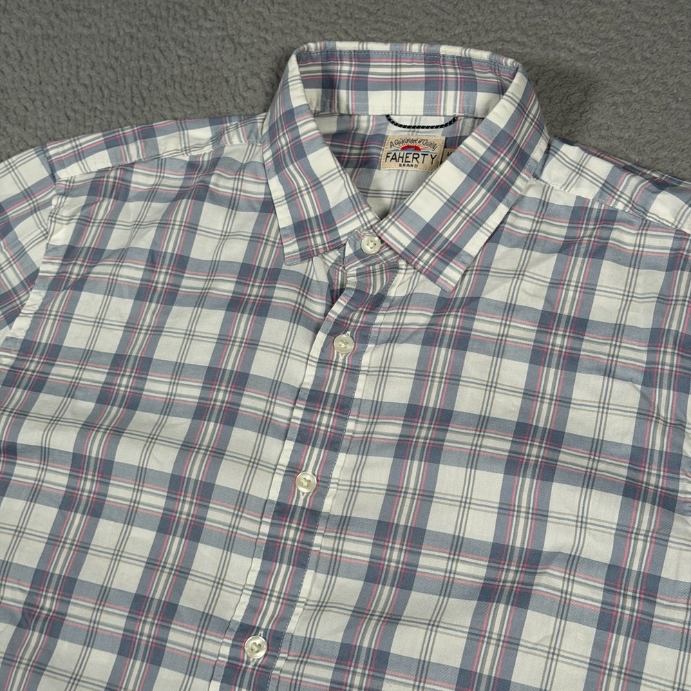 Faherty Shirt Mens Medium Blue White Plaid Movement Button Up Long Sleeve